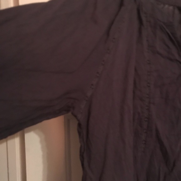 Great light weight top - Picture 3 of 5